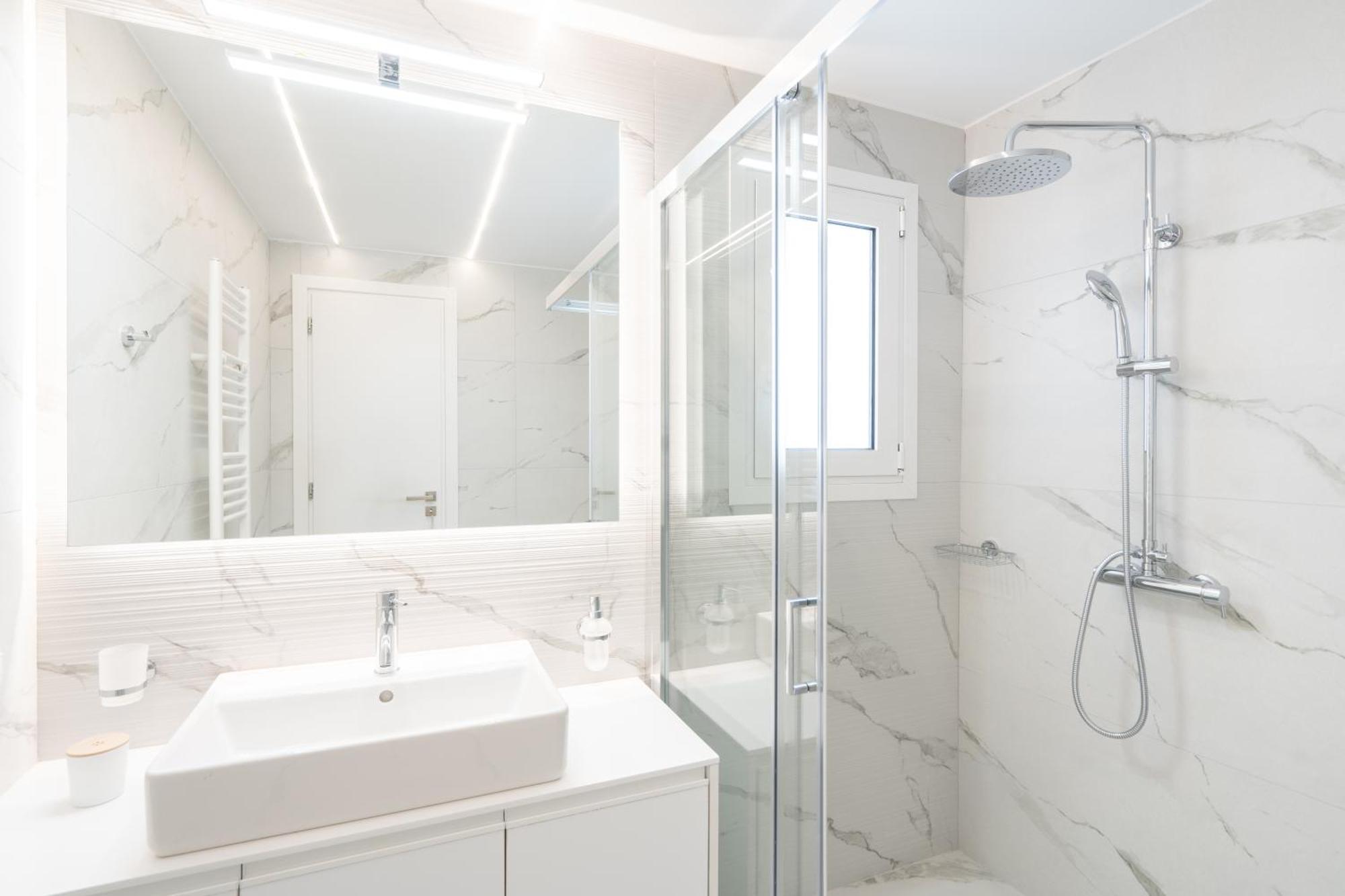 Luxury Apartment Next To The National Museum Atene Esterno foto