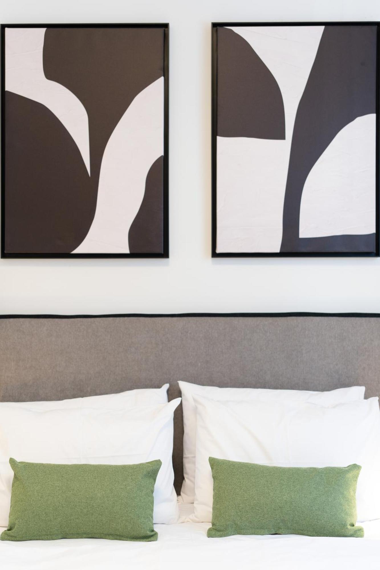 Luxury Apartment Next To The National Museum Atene Esterno foto